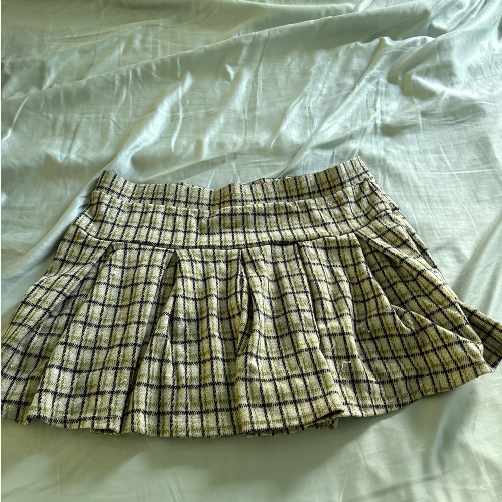 Plaid Pleated Mini Skirt